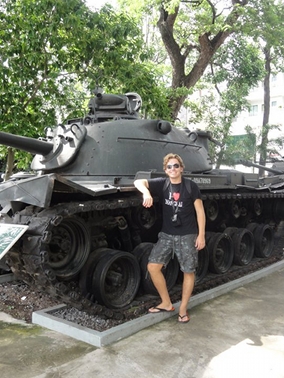 vietnam tank