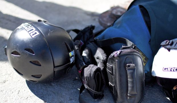 Snowboarding helmet