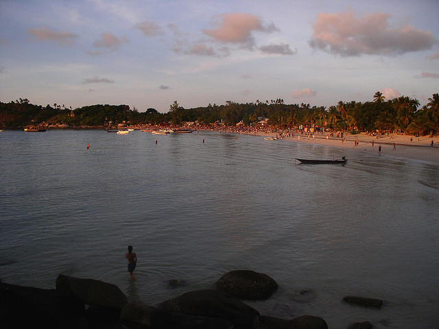 full moon party beach