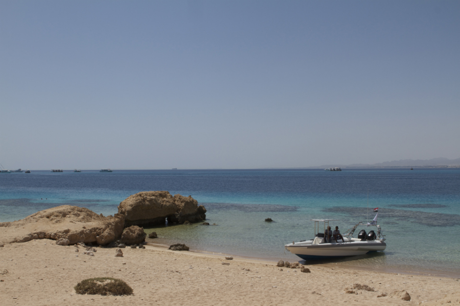 Tiran Island 