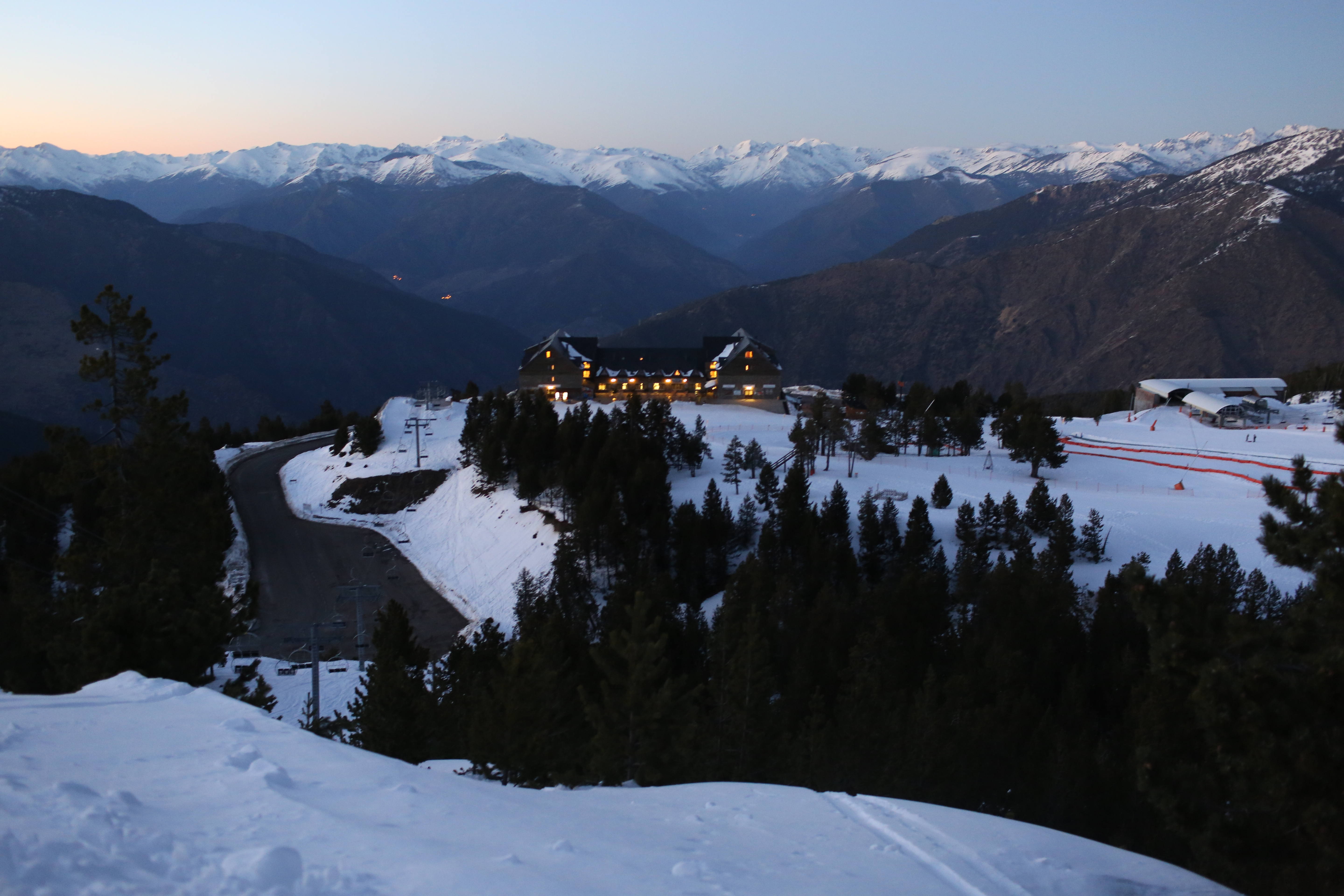 catalunya snowshoeing