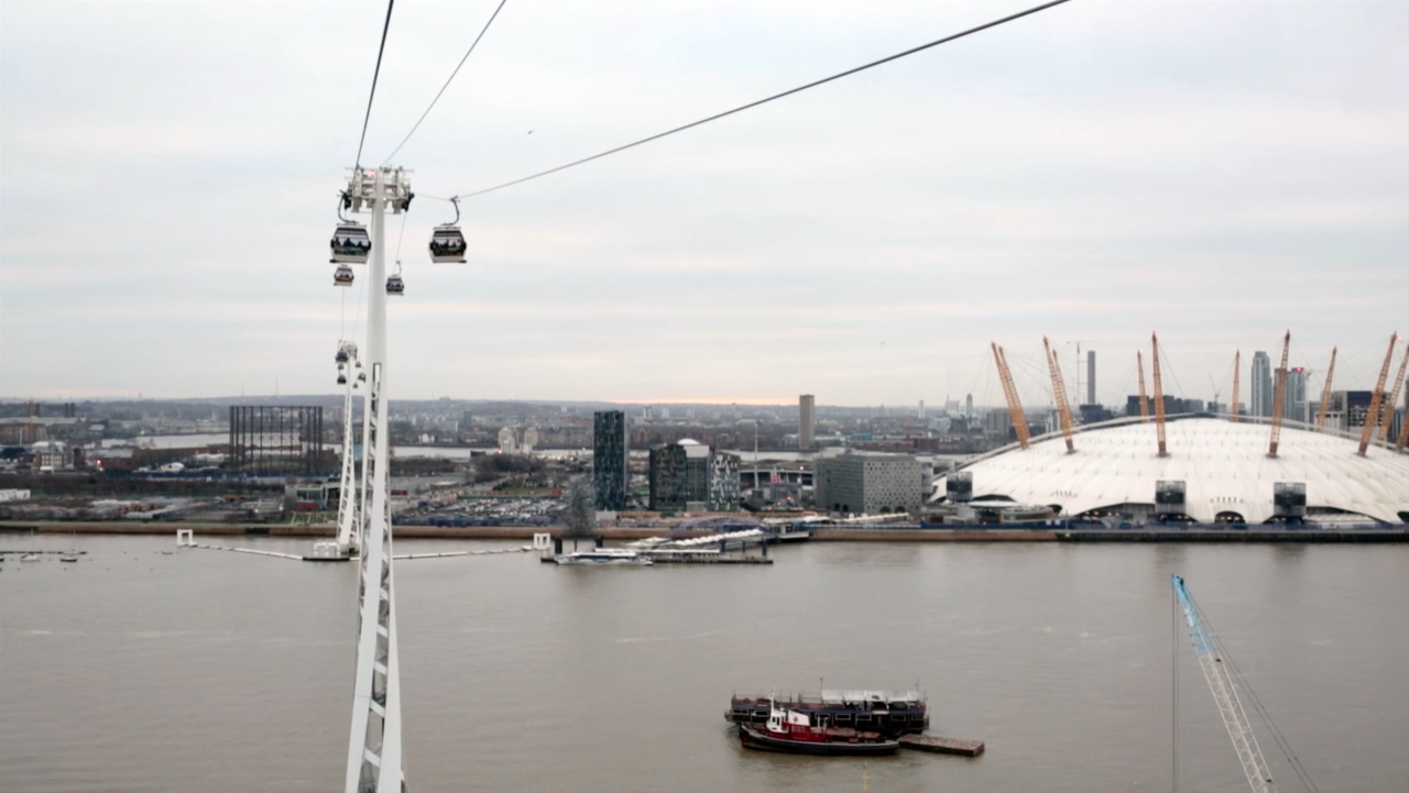 Ride over the Thames on Emirates Air Line
