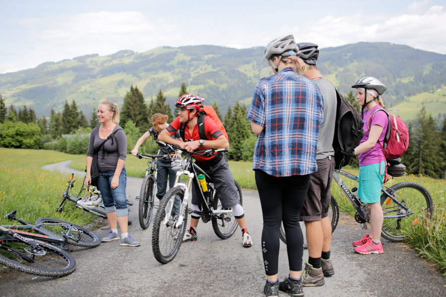 Group mountain biking Tirol