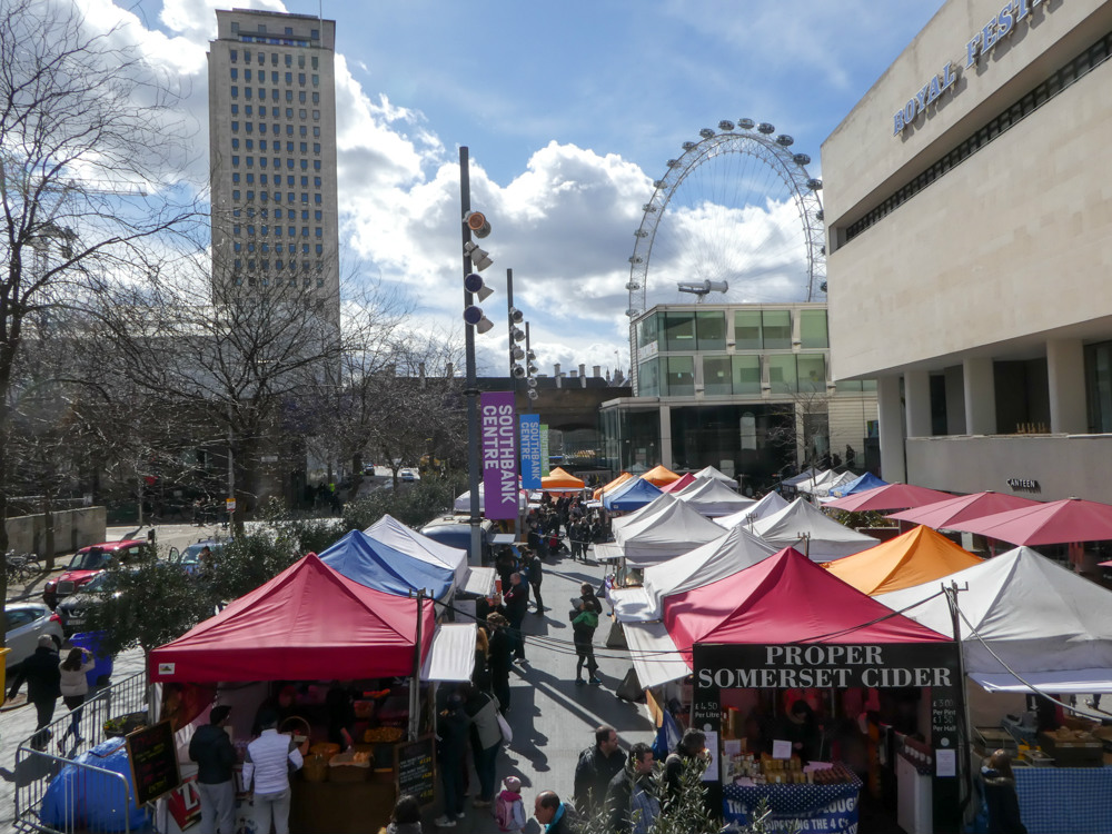 south-bank-market-from-stairs