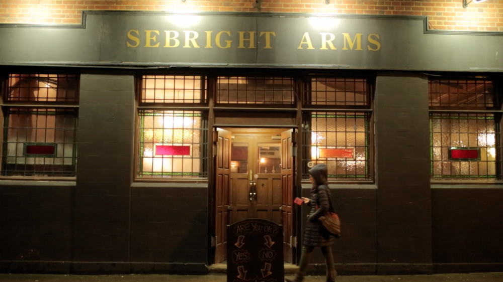 sebright arms, plenty of craft beer here