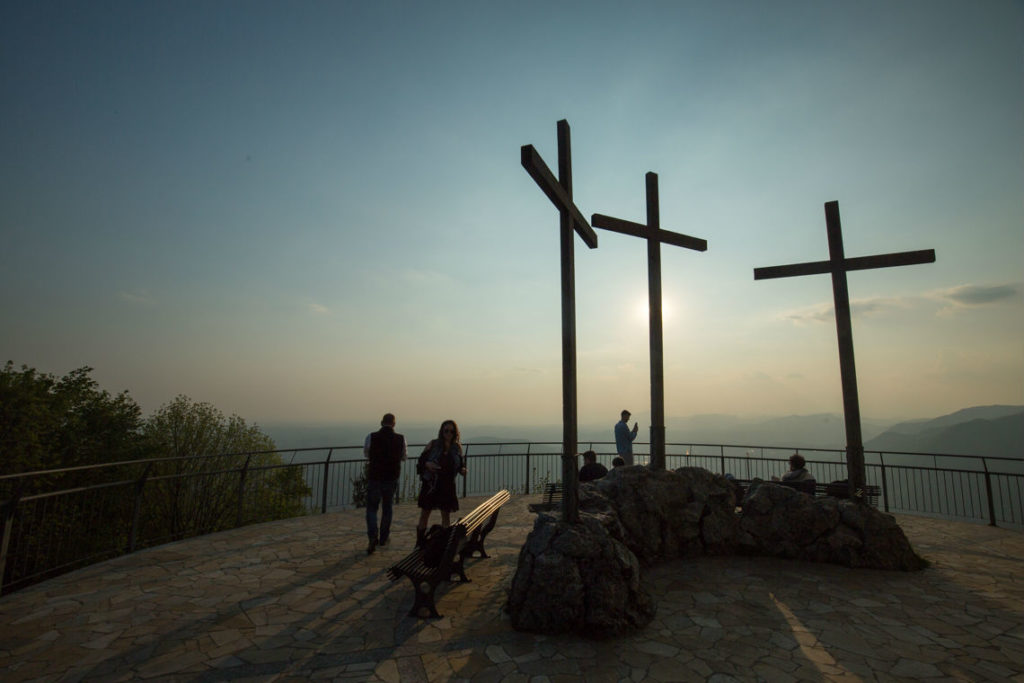 Cross at Faro Voltiano