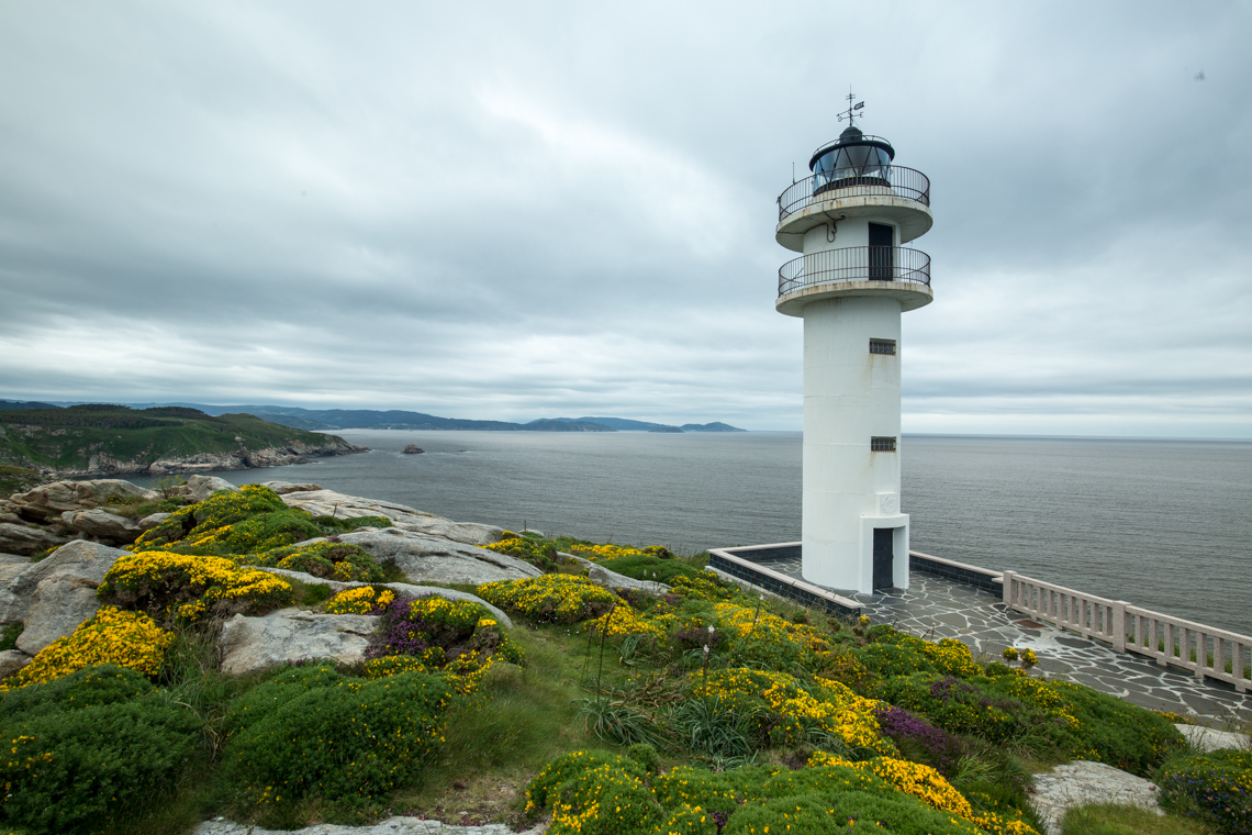 Faro De Punta Roncadoira views