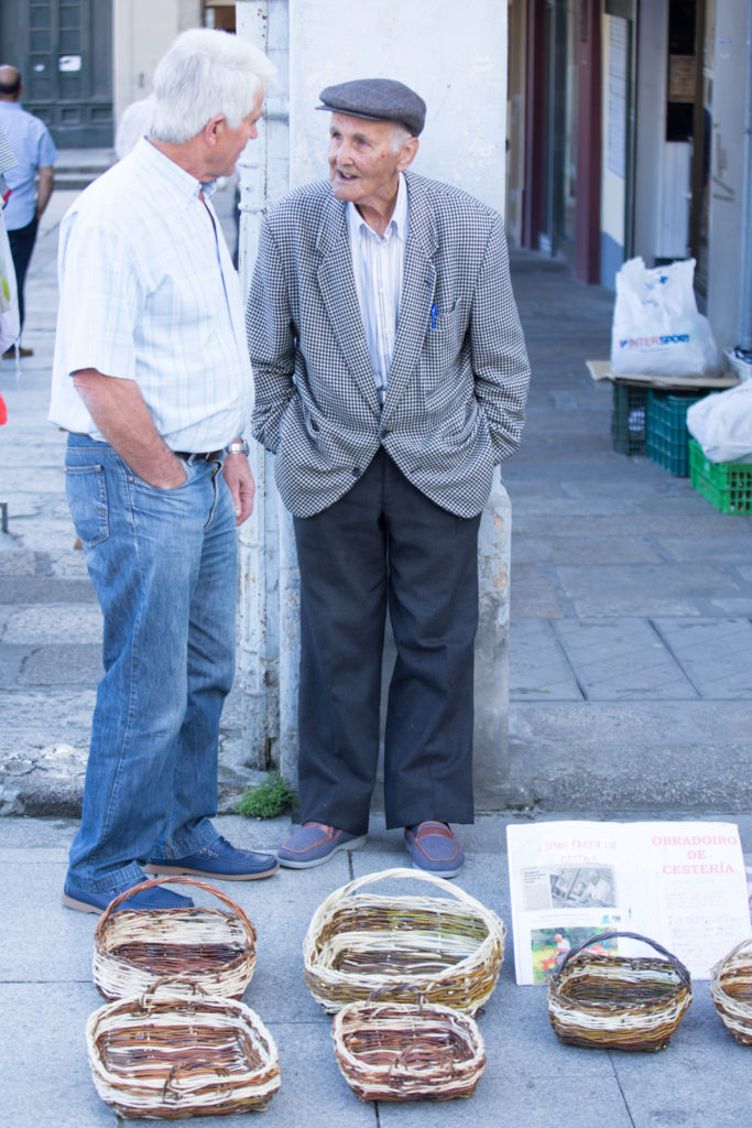  Pontedeume market stall