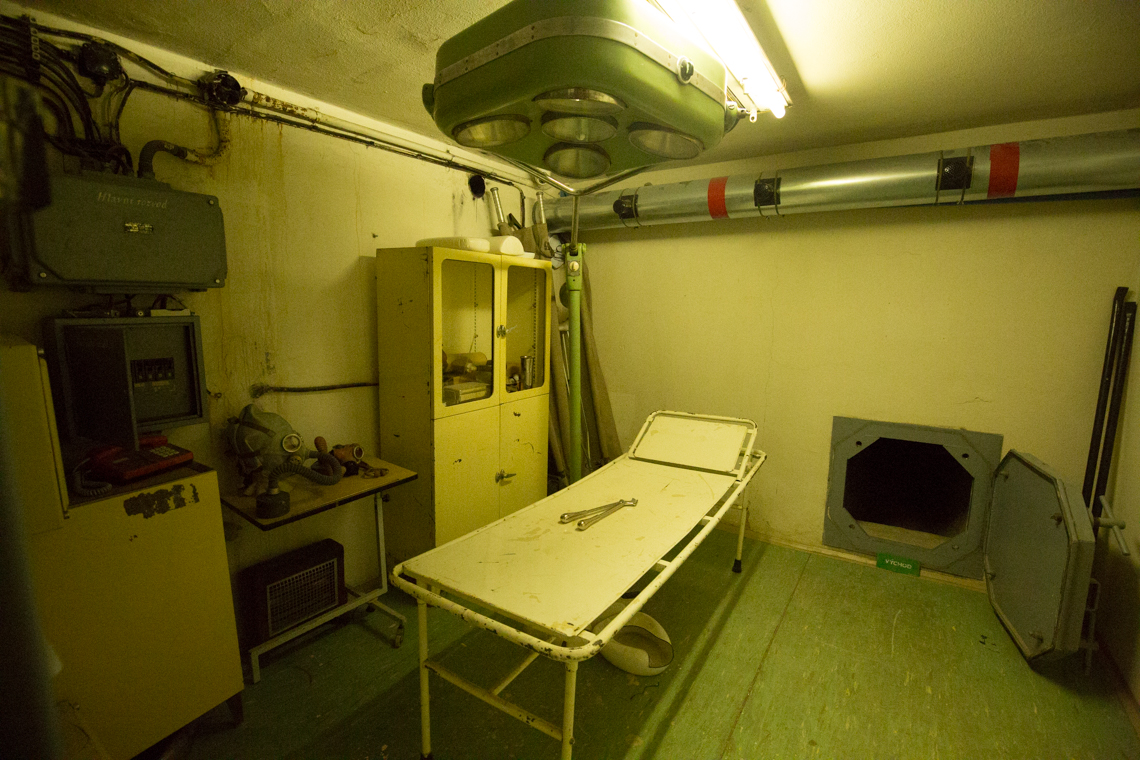 Medical room and table, Hotel Jalta Bunker