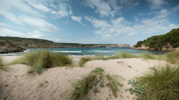 Best beaches in Menorca - sand dunes and waves